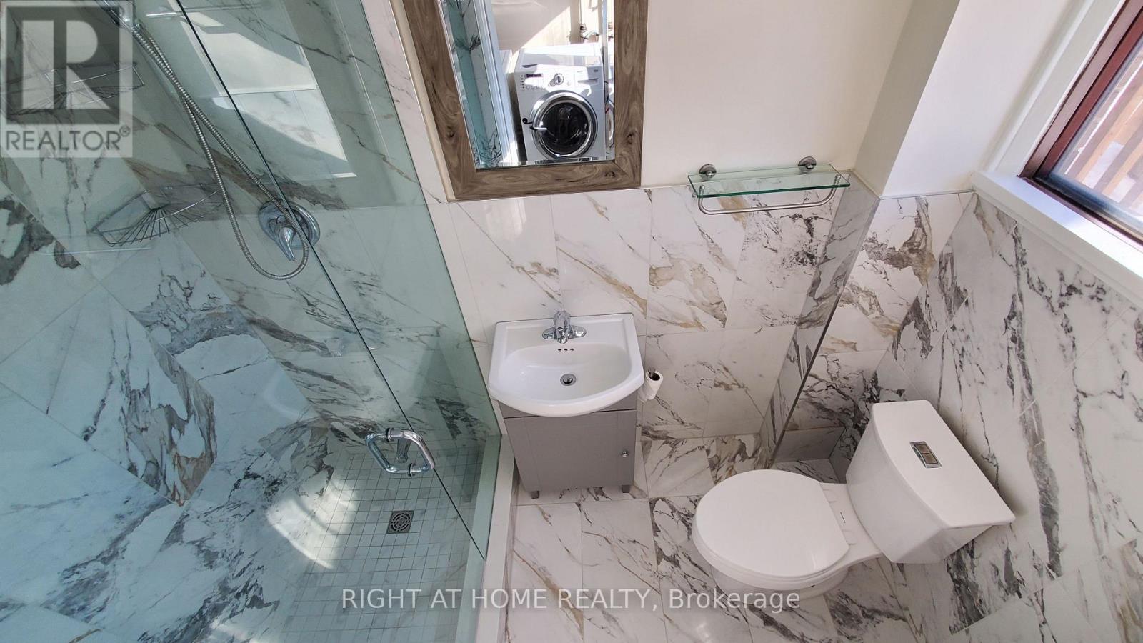 2 - 169 Yorkview Drive, Toronto, Ontario  M2R 1K2 - Photo 7 - C12968762