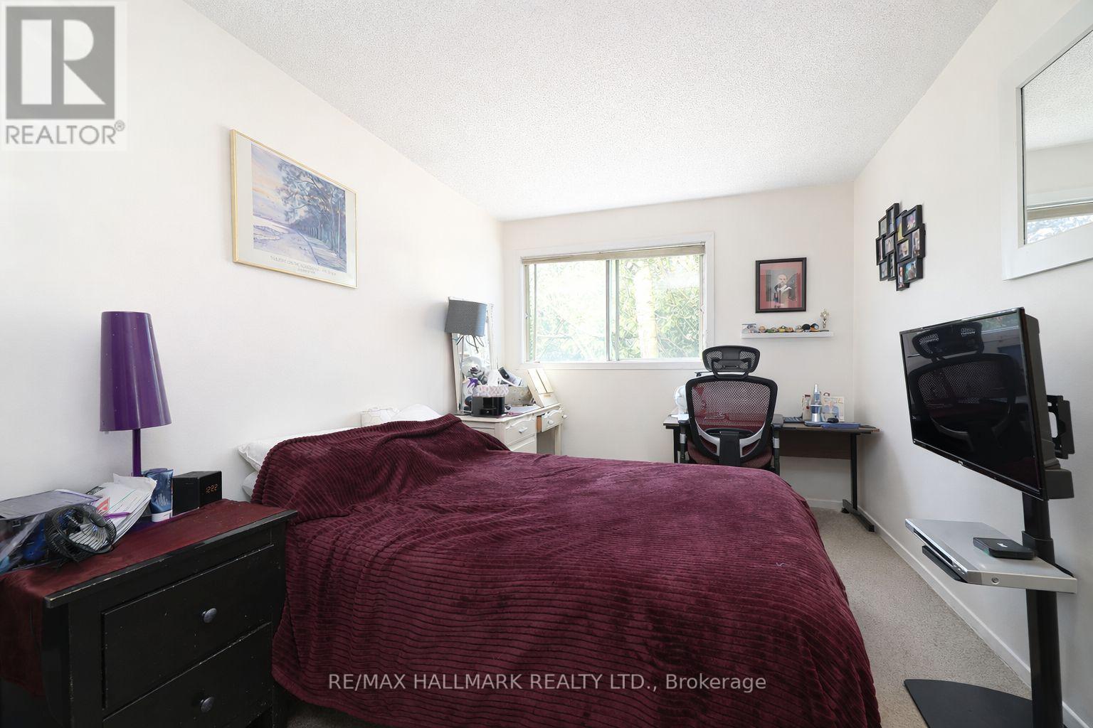 191 Cottonwood Court, Markham, Ontario  L3T 5W9 - Photo 13 - N12968744