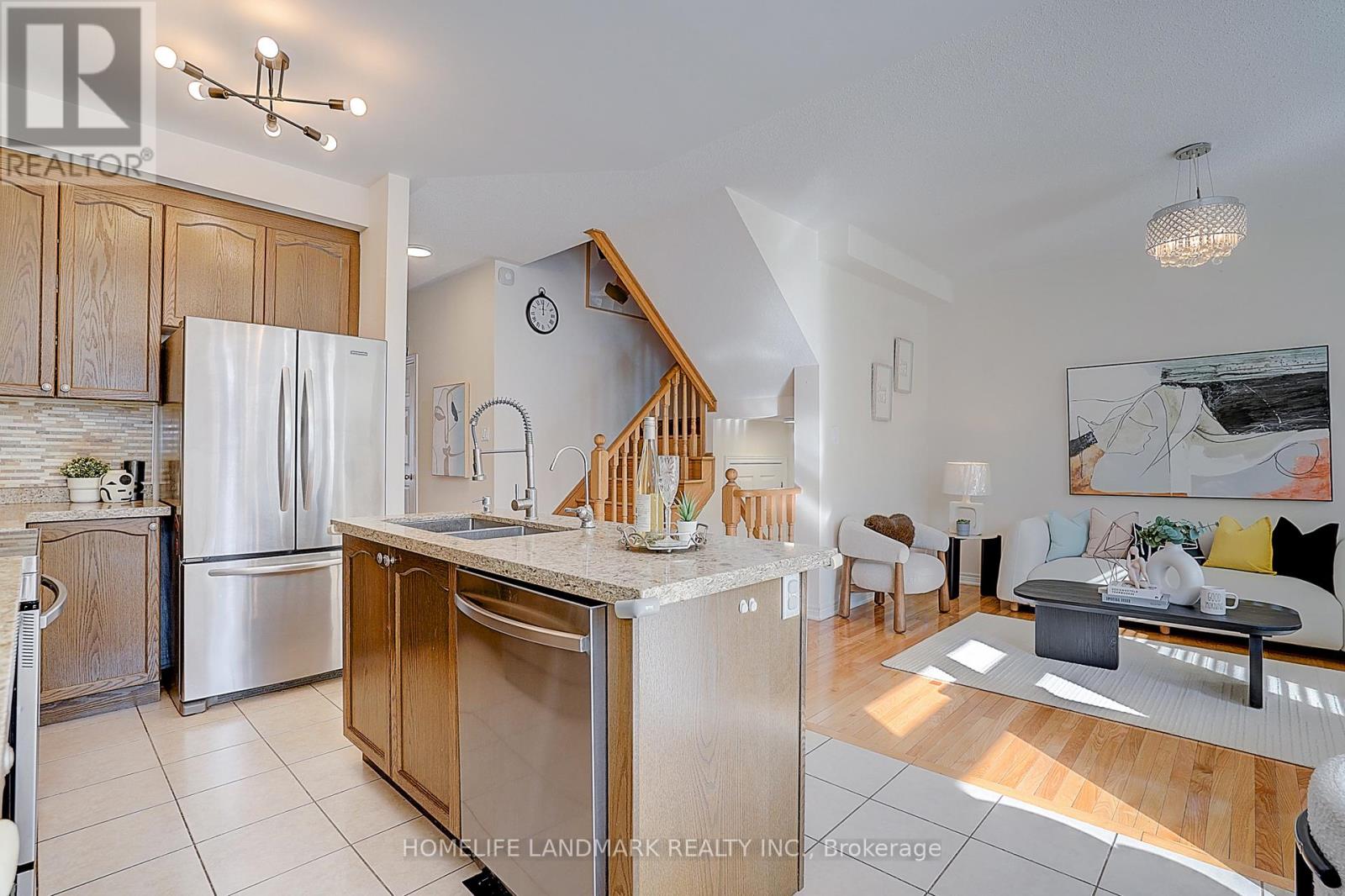 11 Chao Crescent, Richmond Hill, Ontario  L4E 0P4 - Photo 14 - N12968748