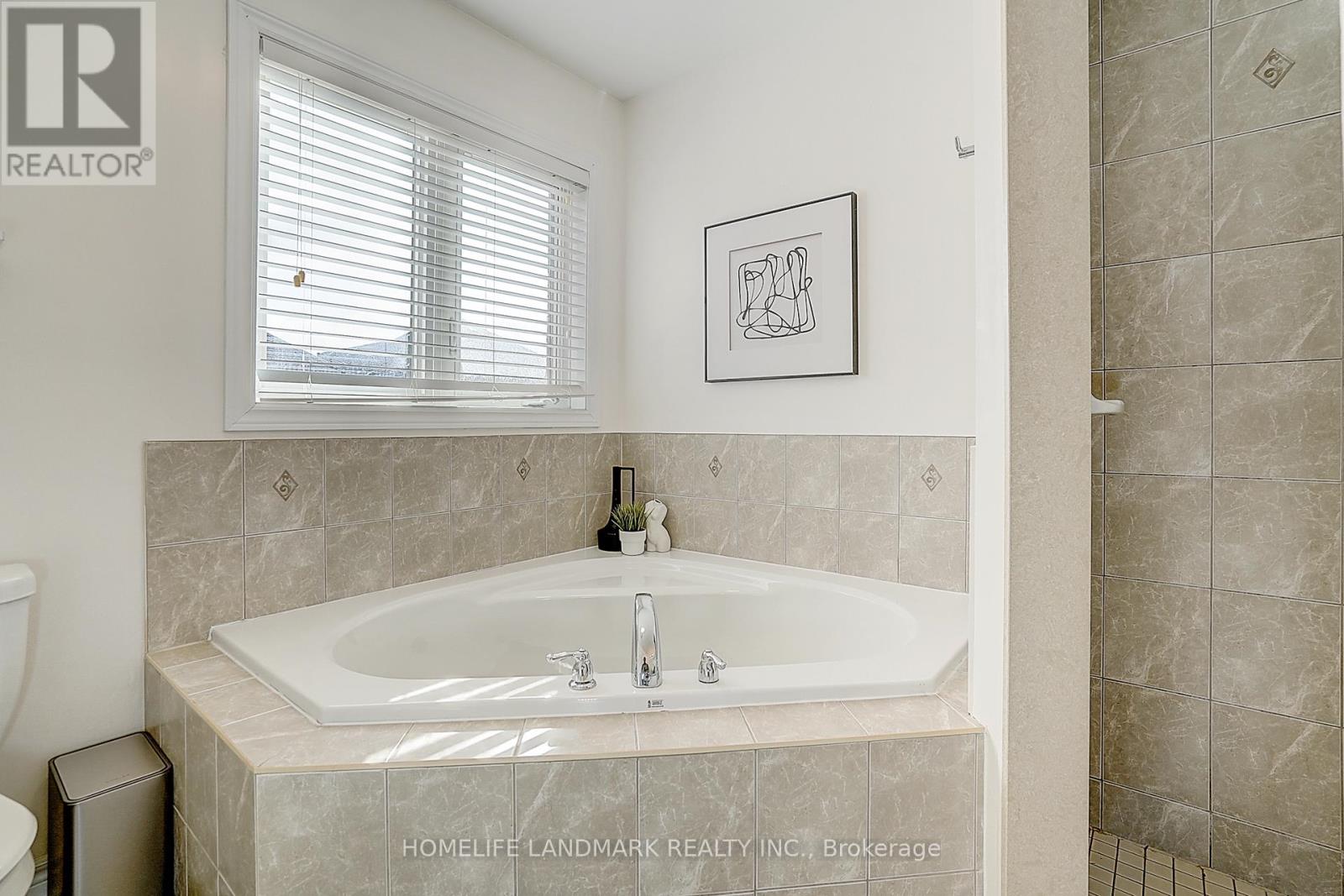 11 Chao Crescent, Richmond Hill, Ontario  L4E 0P4 - Photo 27 - N12968748