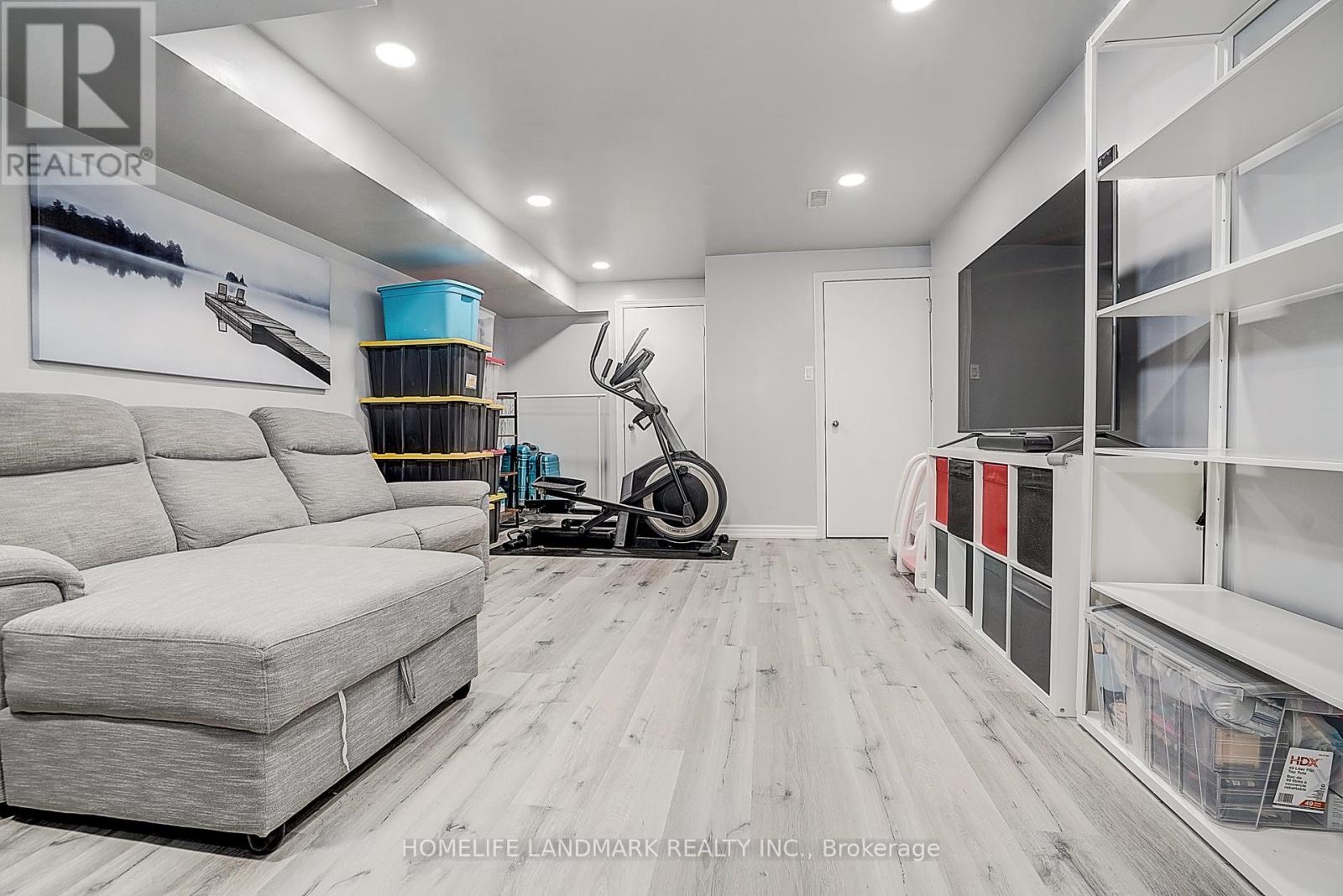 11 Chao Crescent, Richmond Hill, Ontario  L4E 0P4 - Photo 38 - N12968748