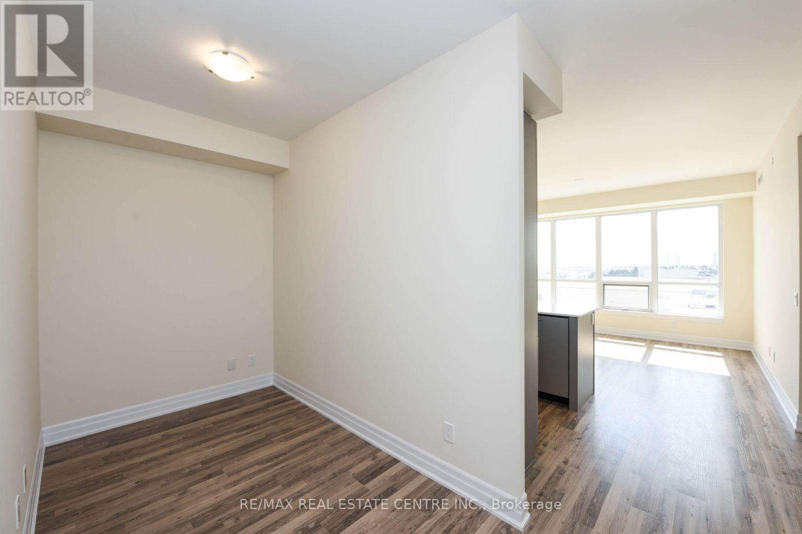 508 - 9075 Jane Street, Vaughan, Ontario  L4K 0L7 - Photo 11 - N12968772