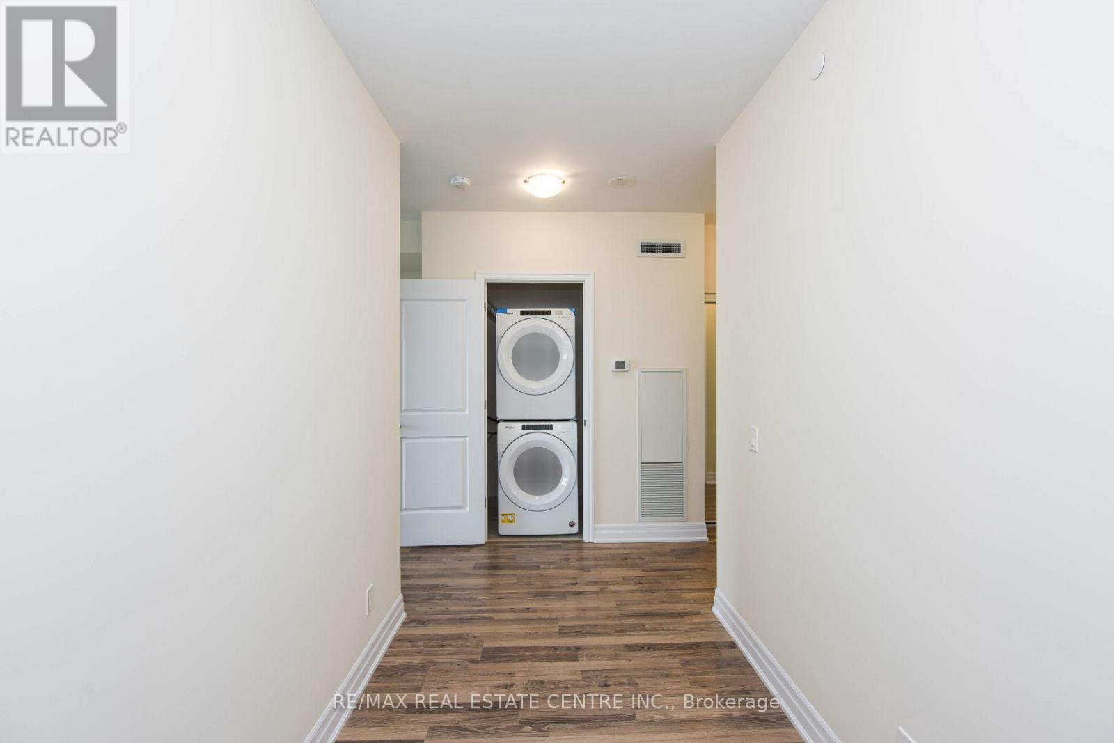 508 - 9075 Jane Street, Vaughan, Ontario  L4K 0L7 - Photo 12 - N12968772