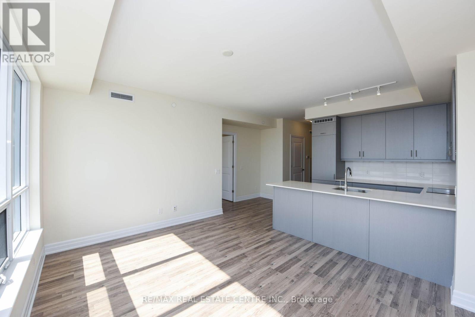 508 - 9075 Jane Street, Vaughan, Ontario  L4K 0L7 - Photo 24 - N12968772