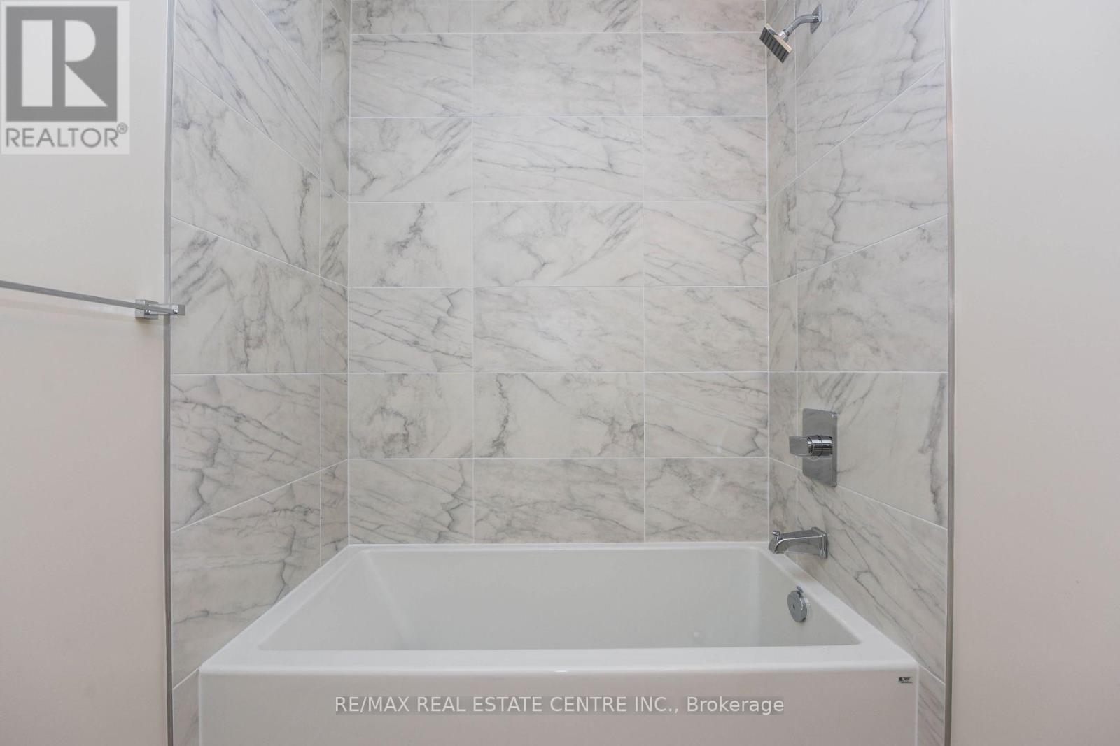 508 - 9075 Jane Street, Vaughan, Ontario  L4K 0L7 - Photo 31 - N12968772