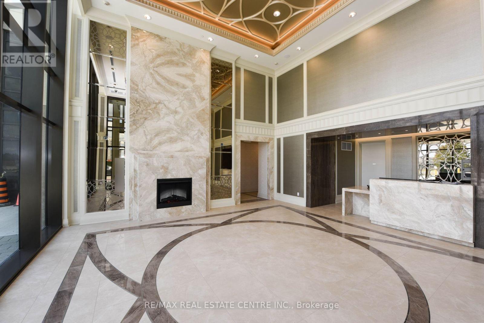 508 - 9075 Jane Street, Vaughan, Ontario  L4K 0L7 - Photo 4 - N12968772