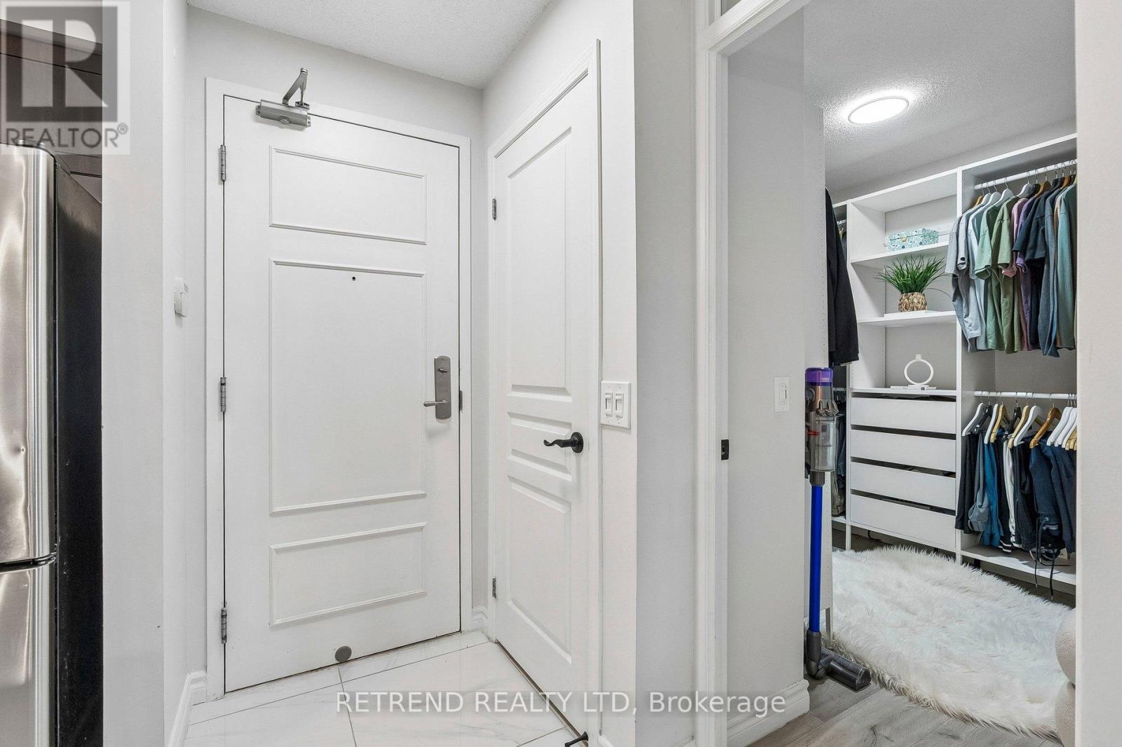 602 - 310 Red Maple Road, Richmond Hill, Ontario  L4C 0T7 - Photo 12 - N12968776