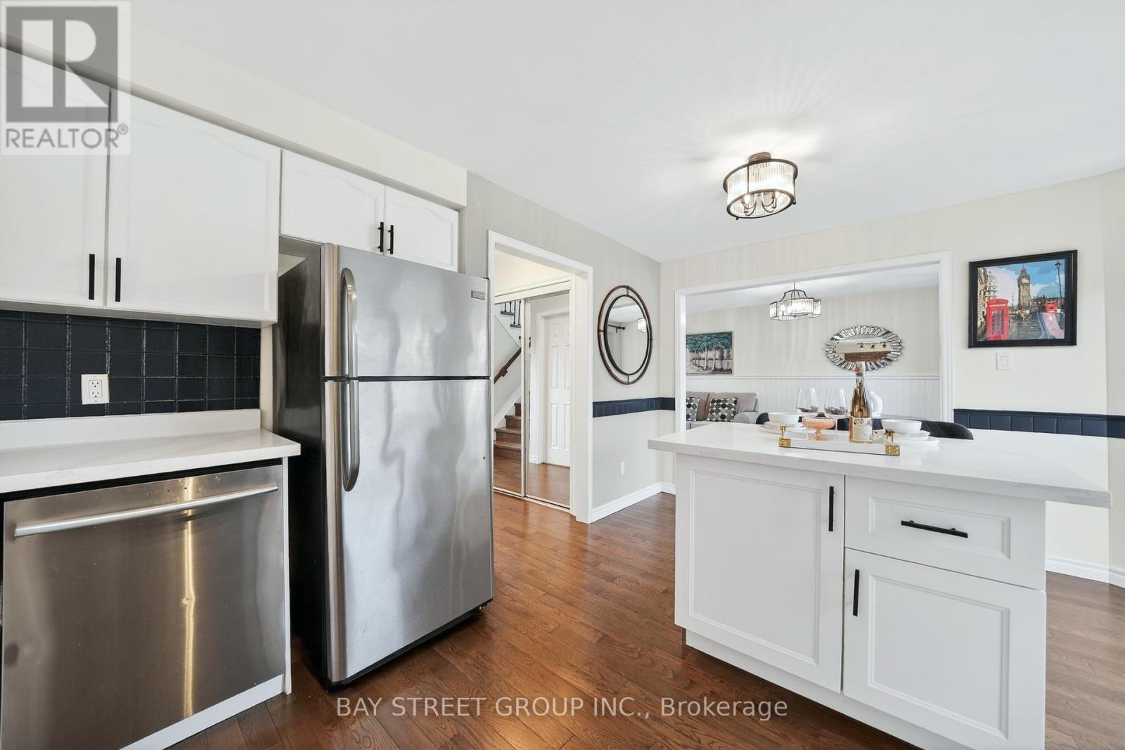 97 Bishop Drive, Barrie, Ontario  L4N 7P4 - Photo 15 - S12968768