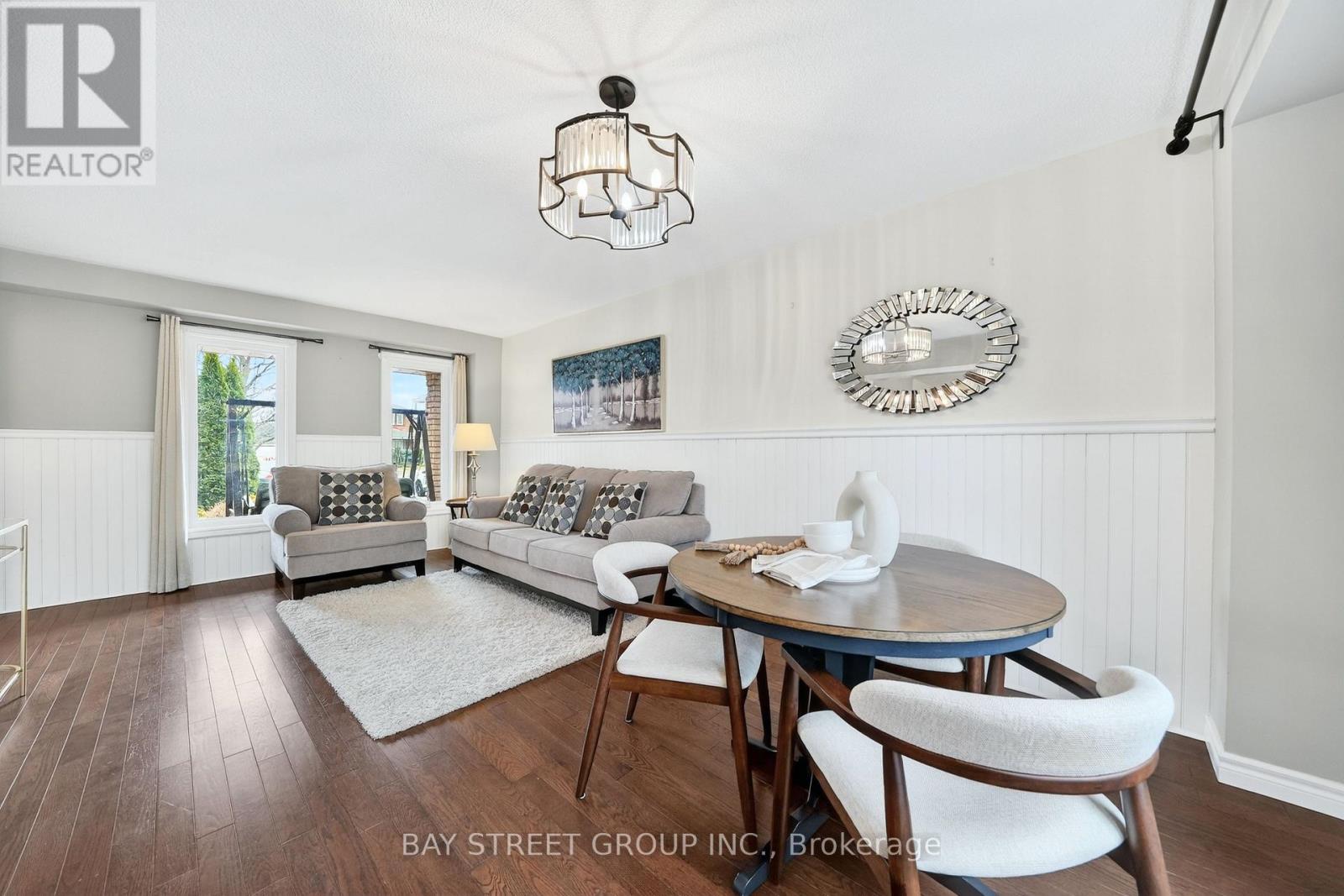 97 Bishop Drive, Barrie, Ontario  L4N 7P4 - Photo 9 - S12968768