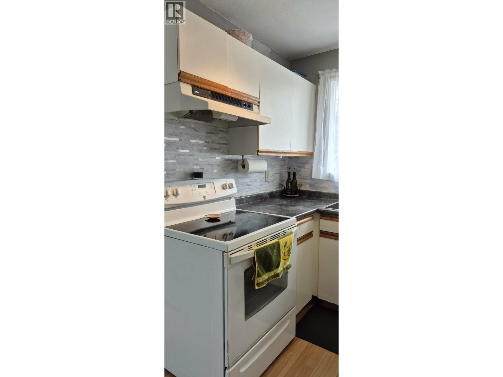 144 E 3rd Avenue, Fort St. James, British Columbia  V0J 1P0 - Photo 9 - R3107085