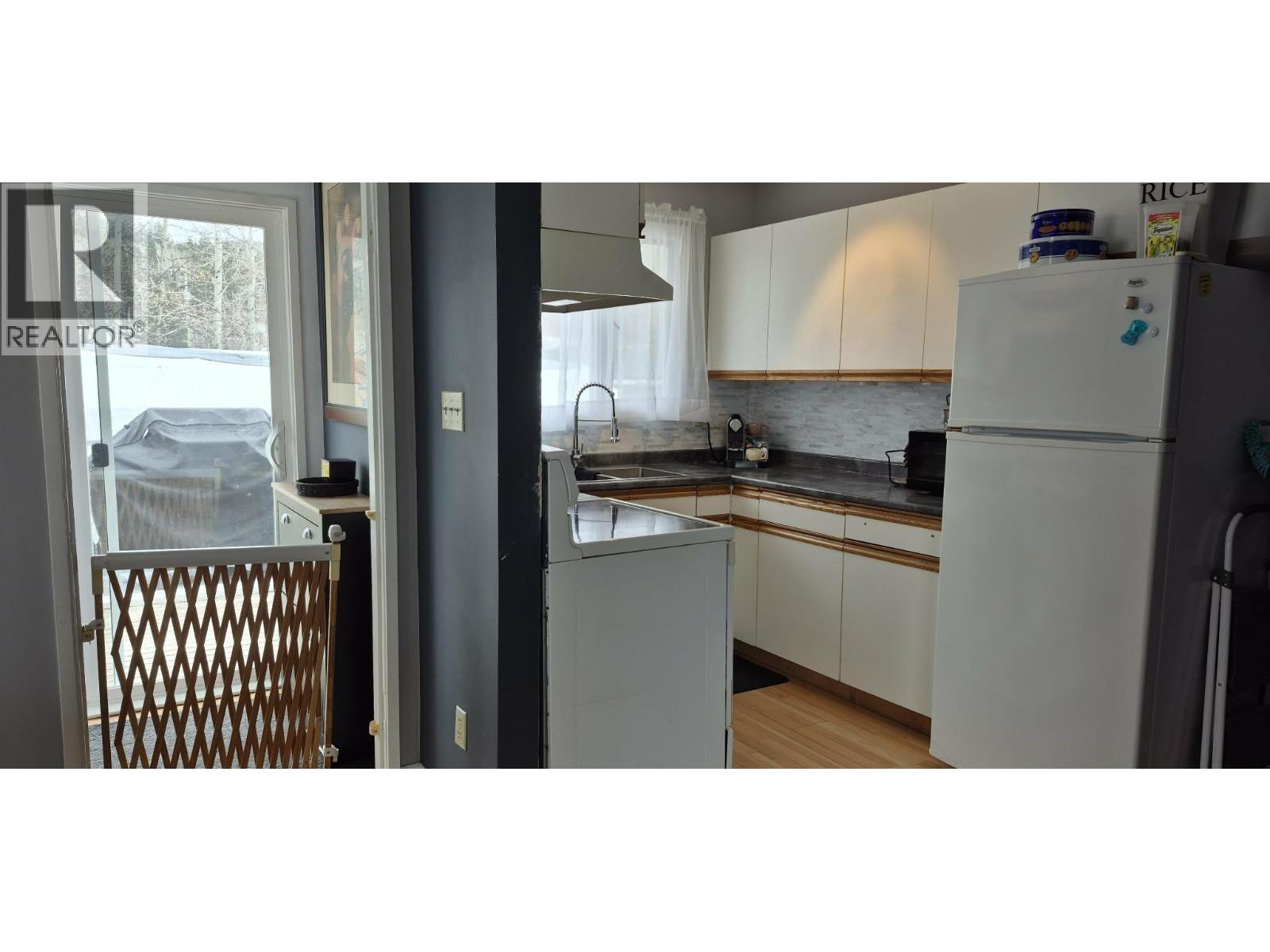 144 E 3rd Avenue, Fort St. James, British Columbia  V0J 1P0 - Photo 8 - R3107085