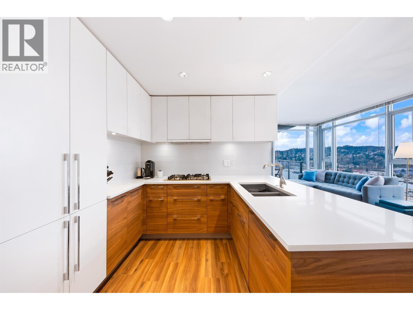 2502 1188 Pinetree Way, Coquitlam, British Columbia V3B 0K9 - Photo 3 - R3108047