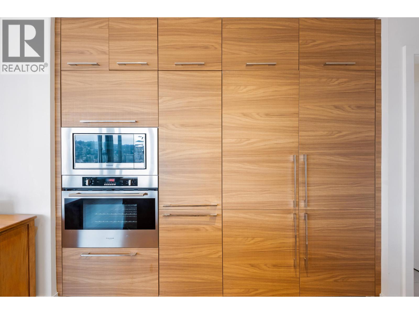 2502 1188 Pinetree Way, Coquitlam, British Columbia V3B 0K9 - Photo 5 - R3108047