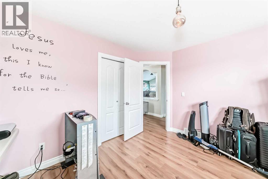 172 Sunset Heights, Crossfield, Alberta  T0M 0S0 - Photo 29 - A2299529