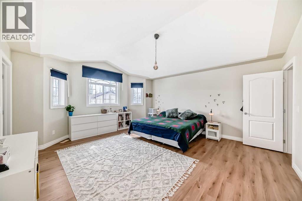 172 Sunset Heights, Crossfield, Alberta  T0M 0S0 - Photo 20 - A2299529