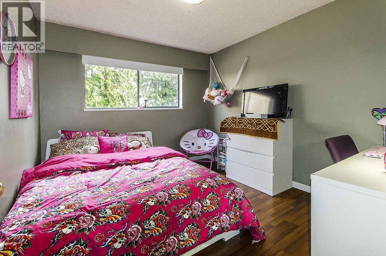 343 Dartmoor Drive, Coquitlam, British Columbia  V3K 5R6 - Photo 9 - R3106122