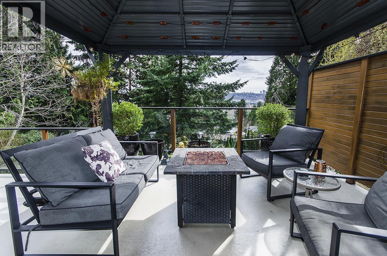 343 Dartmoor Drive, Coquitlam, British Columbia  V3K 5R6 - Photo 16 - R3106122