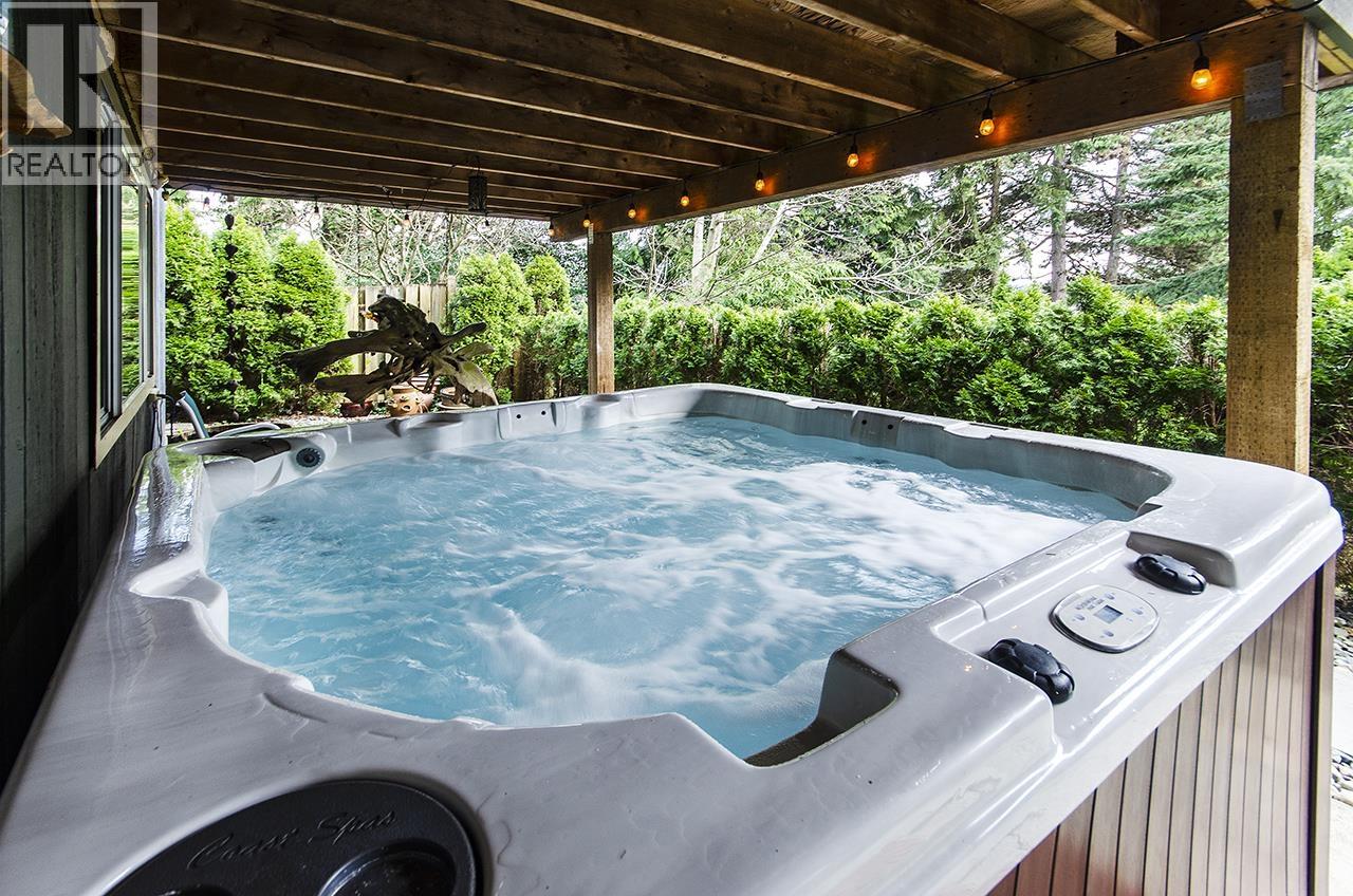 343 Dartmoor Drive, Coquitlam, British Columbia  V3K 5R6 - Photo 26 - R3106122