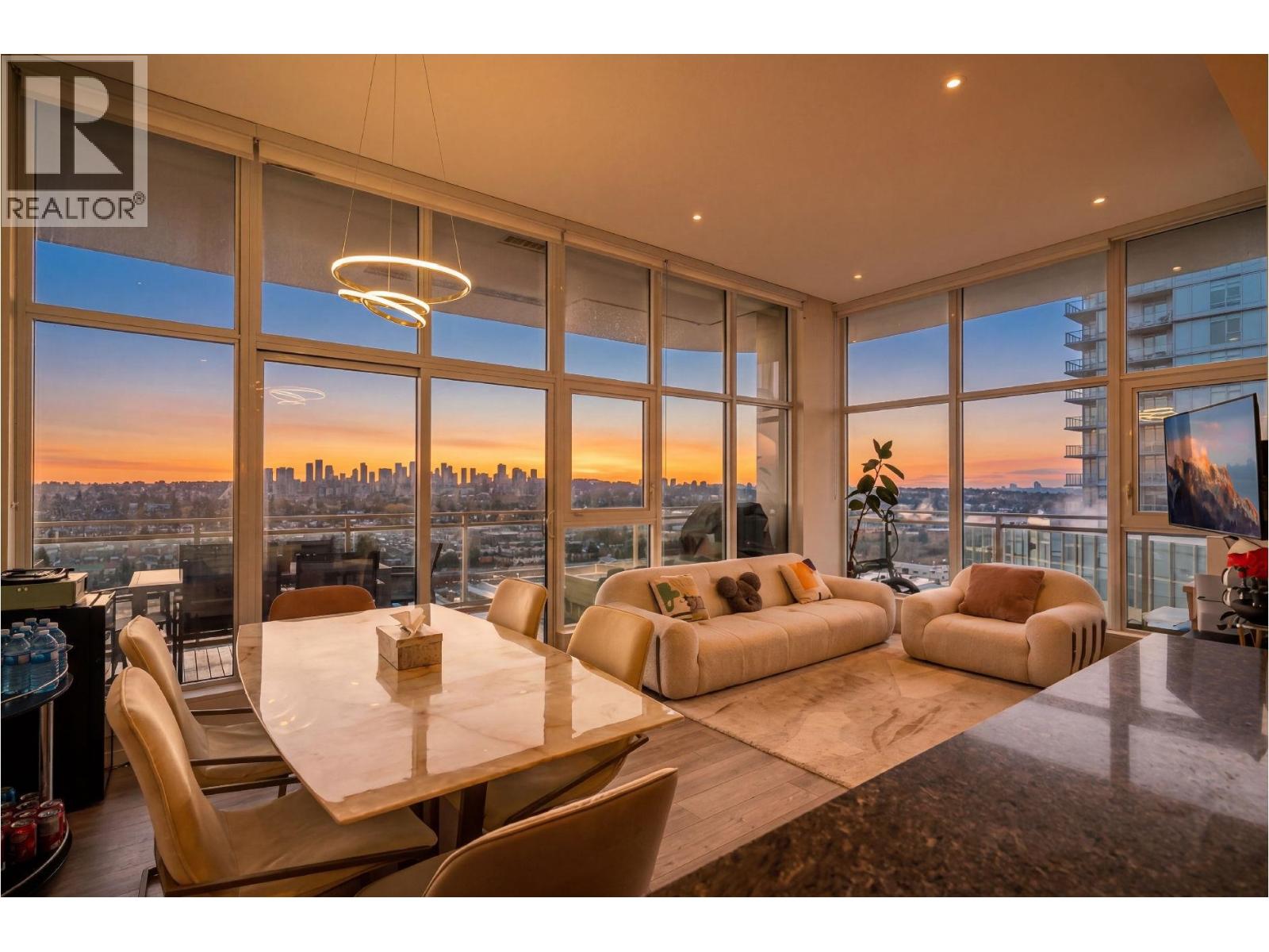 3105 5333 GORING STREET, Burnaby, British Columbia