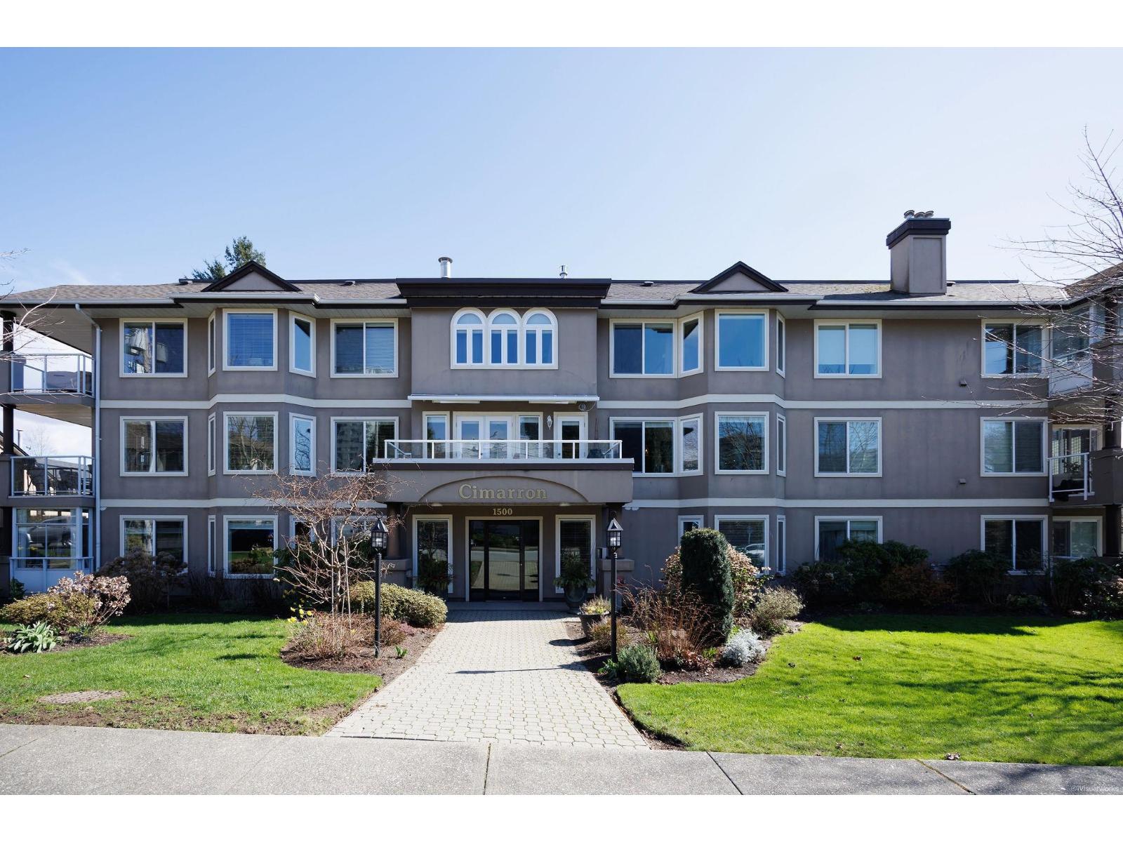 303 1500 MERKLIN STREET, White Rock, British Columbia