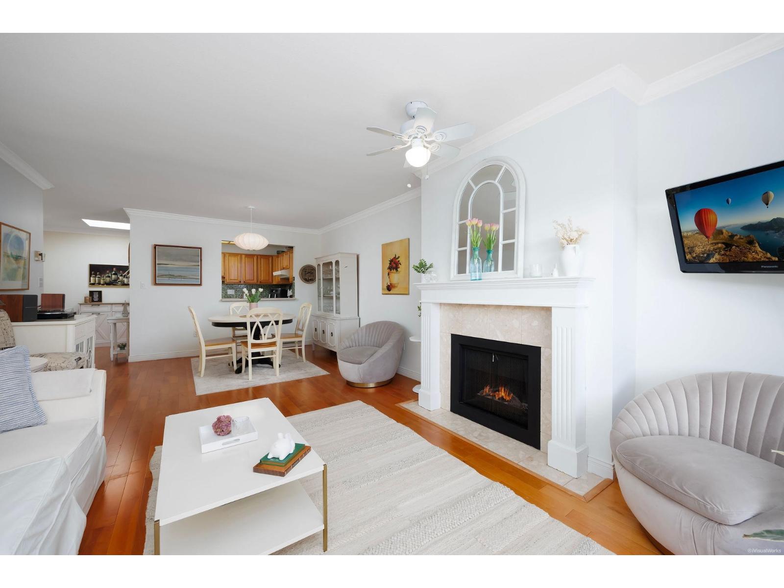 303 1500 Merklin Street, White Rock, British Columbia V4B 4C5 - Photo 4 - R3107648