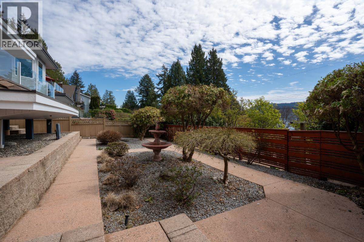 4493 Epps Avenue, North Vancouver, British Columbia  V7G 1G2 - Photo 38 - R3107712