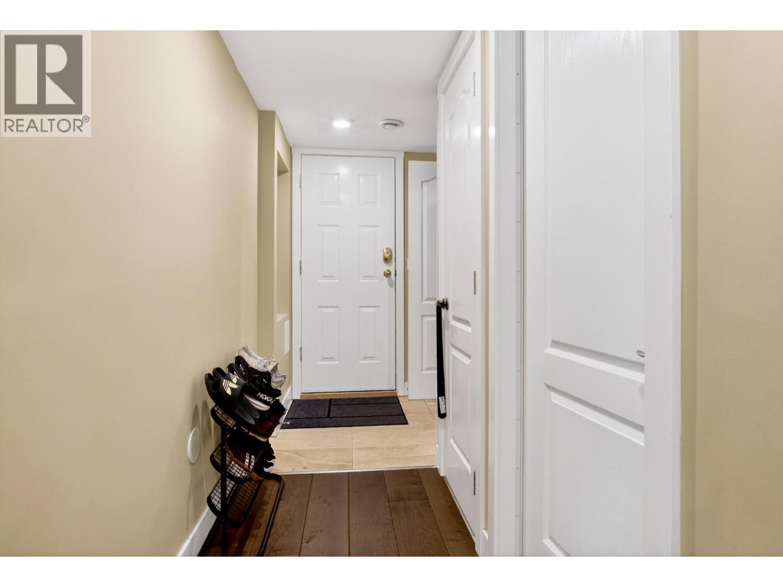 981 Kinsac Street, Coquitlam, British Columbia  V3J 4T8 - Photo 31 - R3107267