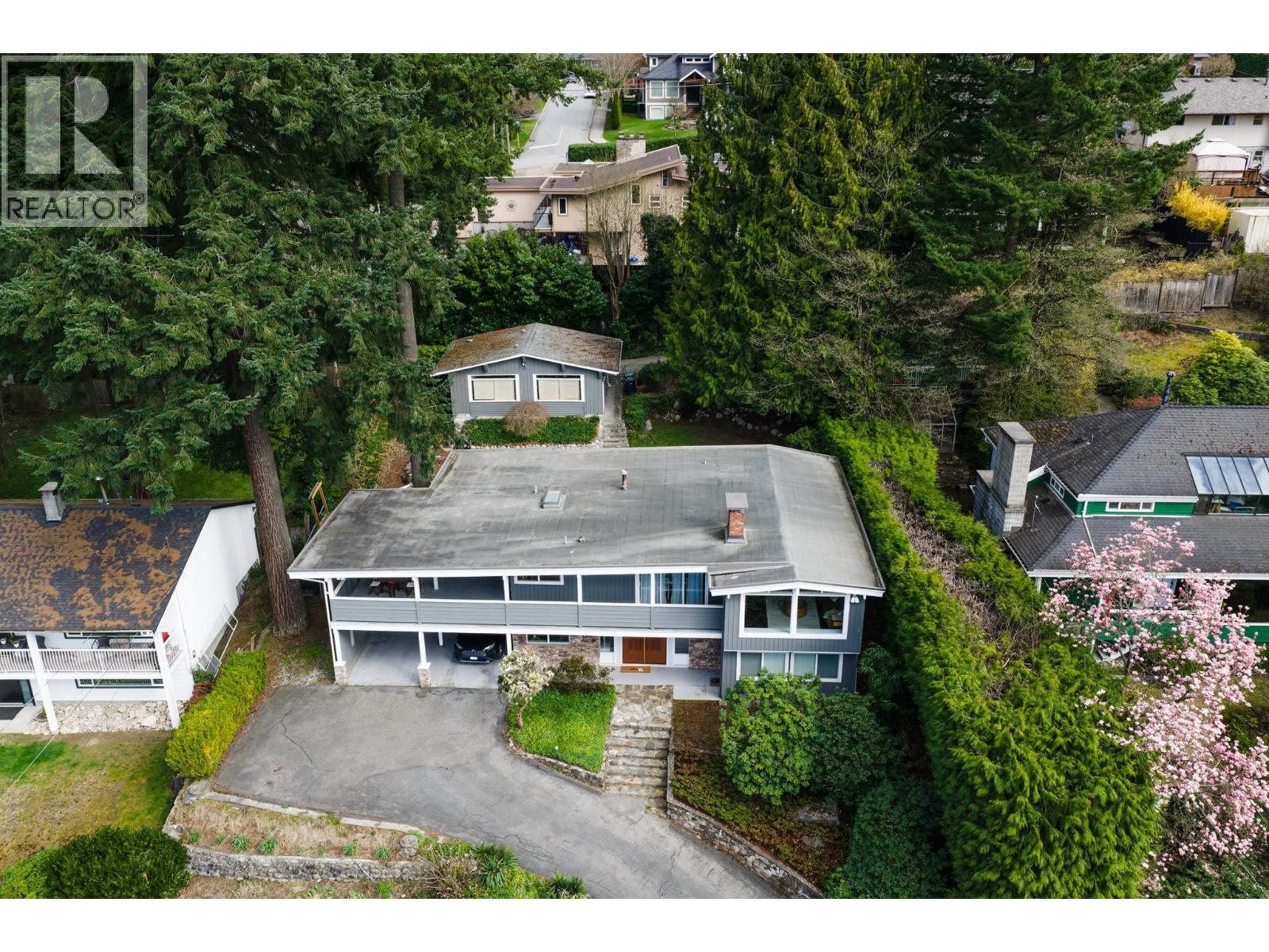 981 Kinsac Street, Coquitlam, British Columbia  V3J 4T8 - Photo 39 - R3107267