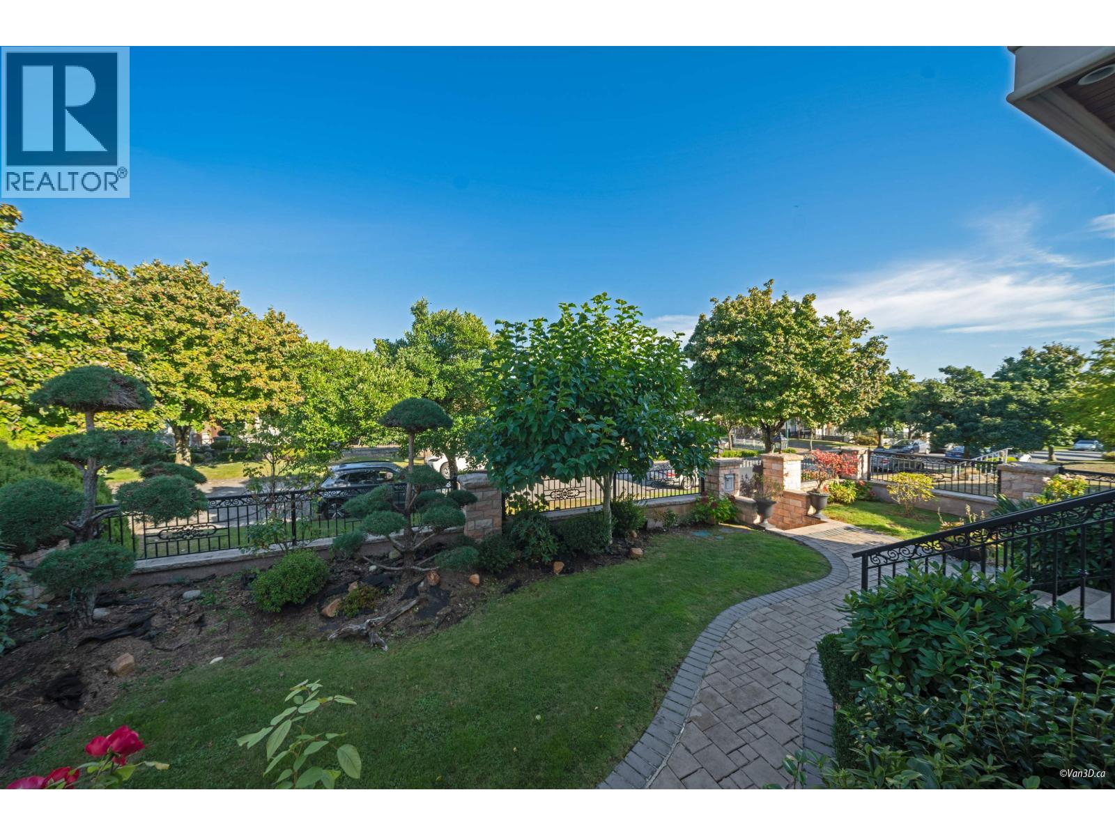 6633 Neal Street, Vancouver, British Columbia  V6P 3N4 - Photo 2 - R3107846