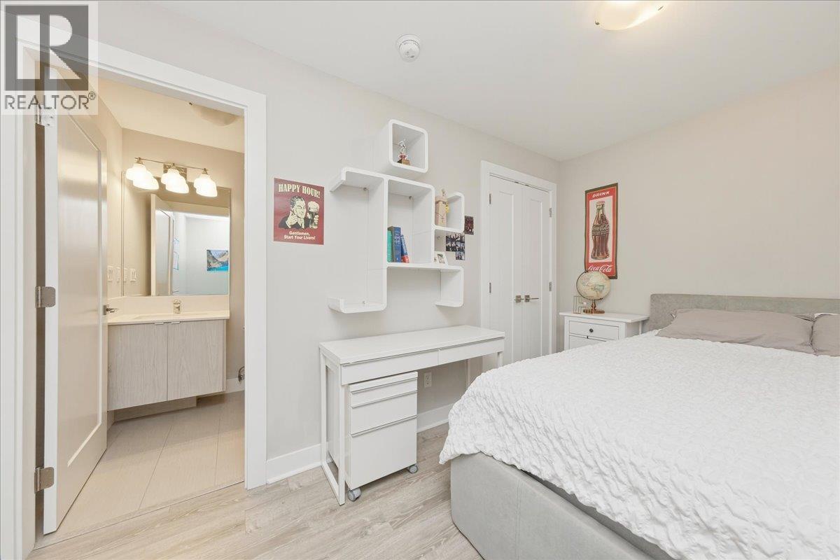 210 W 5th Street, North Vancouver, British Columbia V7M 1K1 - Photo 30 - R3107730