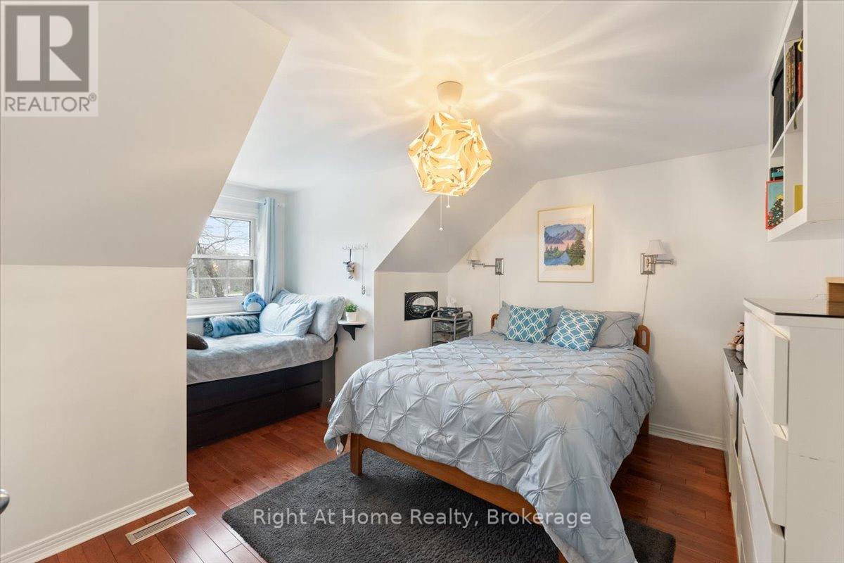 437 Shoreacres Road, Burlington, Ontario  L7L 5N2 - Photo 26 - W12968808