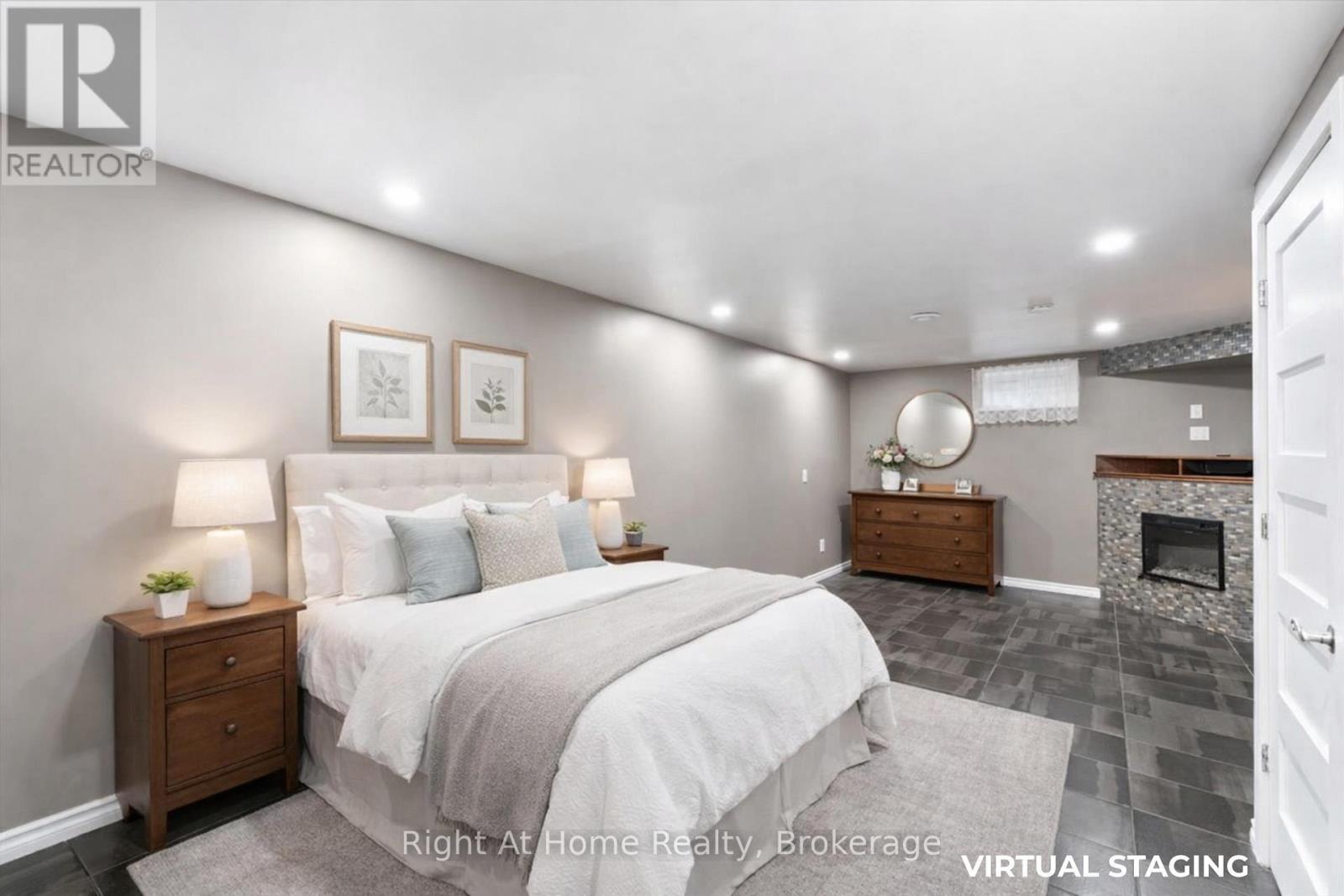 437 Shoreacres Road, Burlington, Ontario  L7L 5N2 - Photo 31 - W12968808