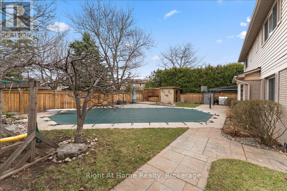 437 Shoreacres Road, Burlington, Ontario  L7L 5N2 - Photo 42 - W12968808