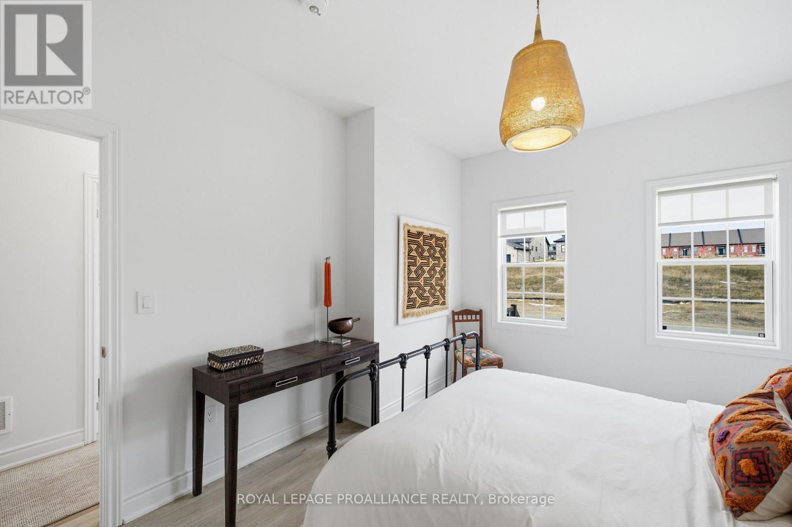 883 Ernest Allen Boulevard, Cobourg, Ontario  K9A 1W9 - Photo 11 - X12923600