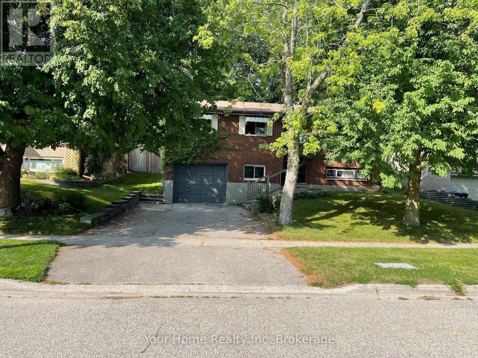 133 Mcelderry Road, Guelph, Ontario N1G 4J8 - Photo 1 - X12968864