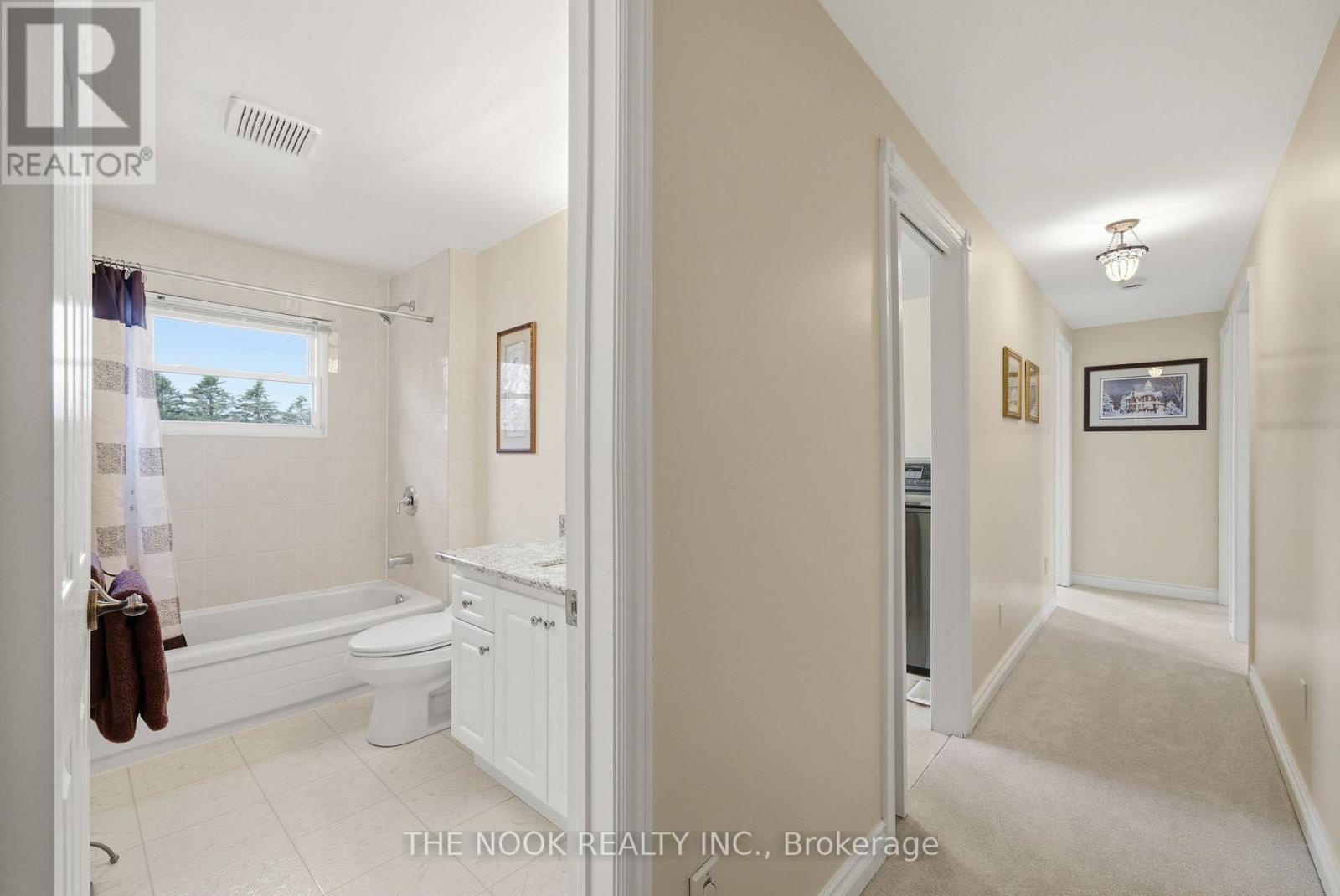 497 Samuel Harper Court, East Gwillimbury (Mt Albert), Ontario  L0G 1M0 - Photo 28 - N12968858