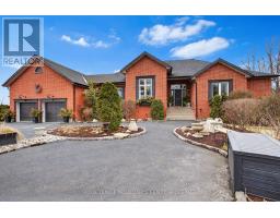 4075 STONE POINT ROAD, South Frontenac, Ontario