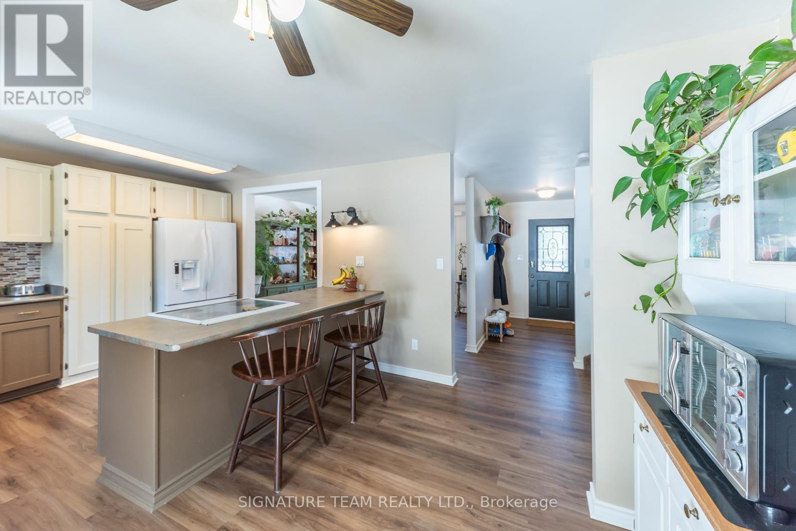 13 Mueller Crescent, Petawawa, Ontario  K8H 3E8 - Photo 13 - X12968866