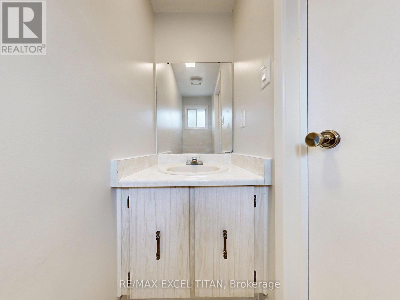 198 Risebrough Circuit, Markham, Ontario  L3R 3E3 - Photo 20 - N12960318