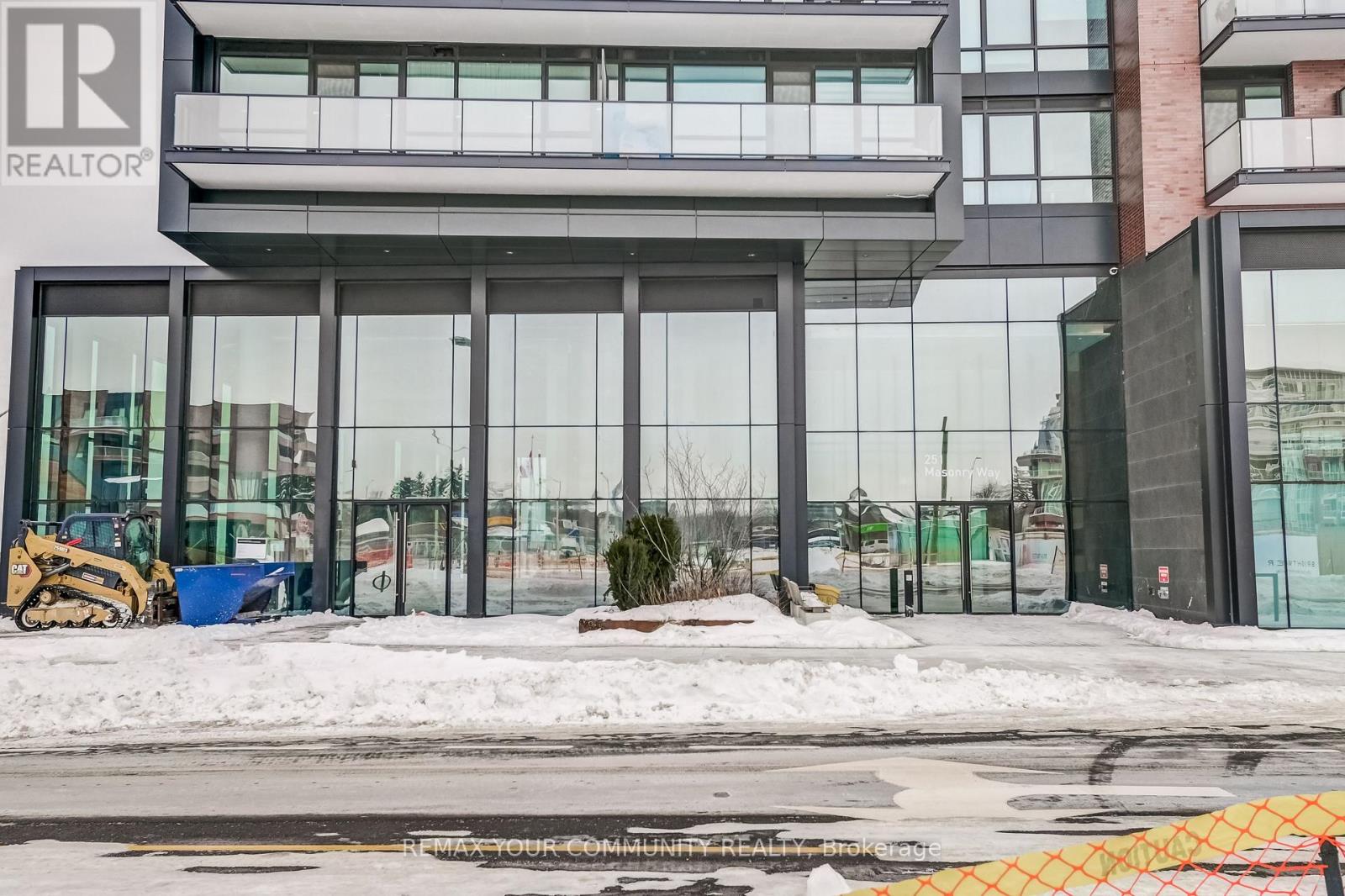 612 - 251 Masonry Way, Mississauga, Ontario  L5H 0B3 - Photo 3 - W12776964