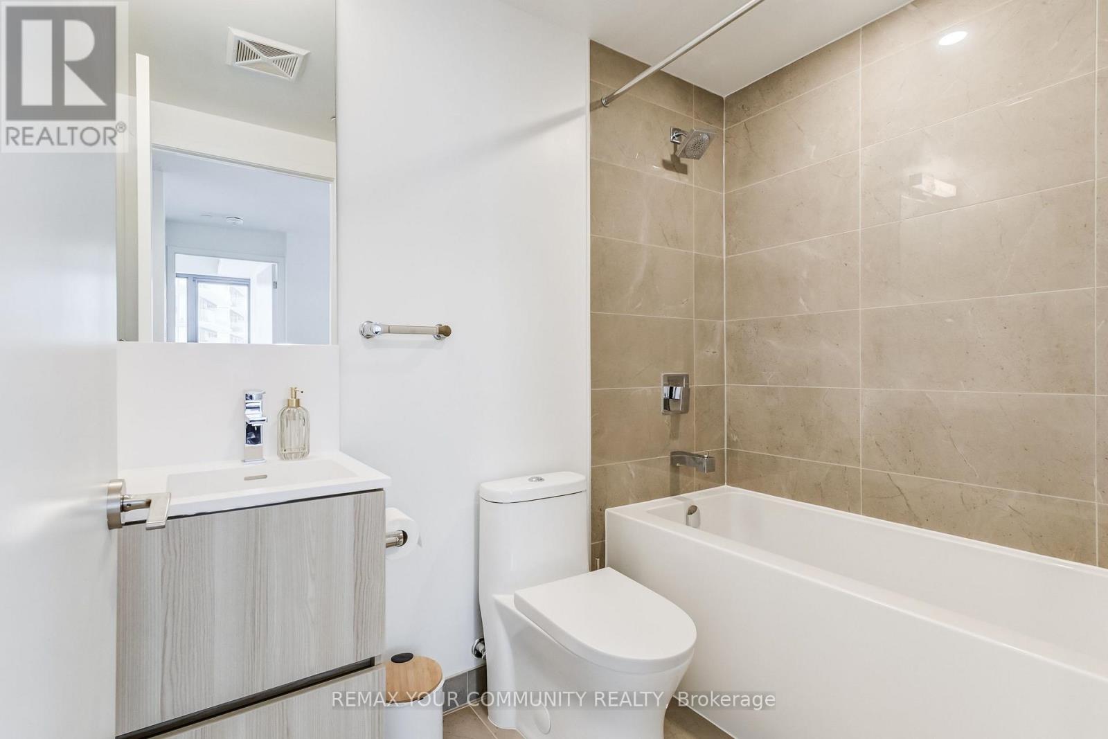 612 - 251 Masonry Way, Mississauga, Ontario  L5H 0B3 - Photo 34 - W12776964