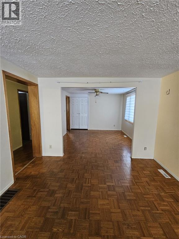 18 Valley Crescent, Elliot Lake, Ontario  P5A 2G6 - Photo 1 - 40818536