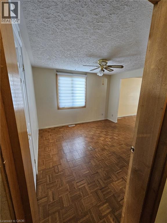 18 Valley Crescent, Elliot Lake, Ontario  P5A 2G6 - Photo 9 - 40818536