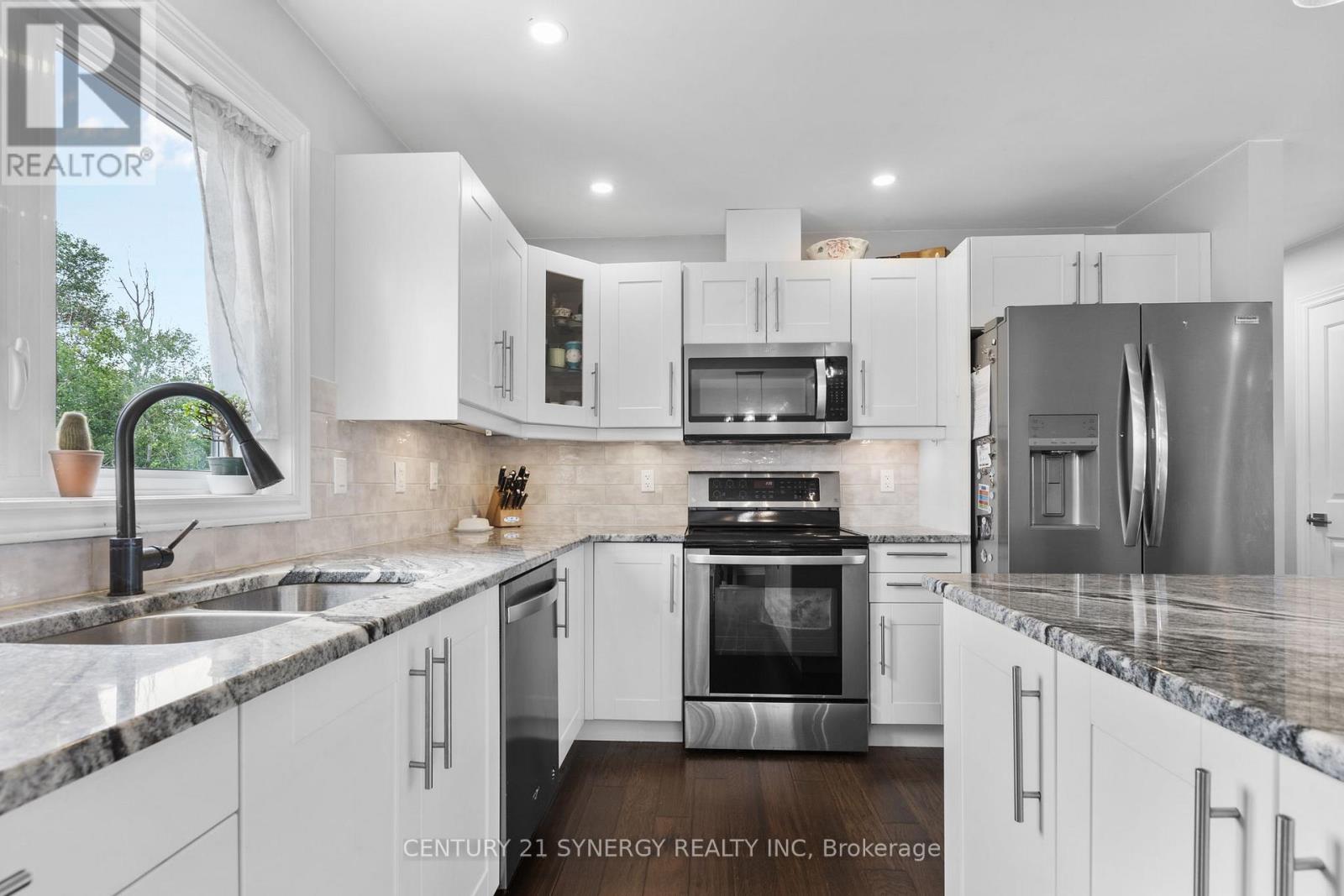 2425 Ferguson Falls Road, Drummond/north Elmsley, Ontario  K0G 1K0 - Photo 11 - X12507004