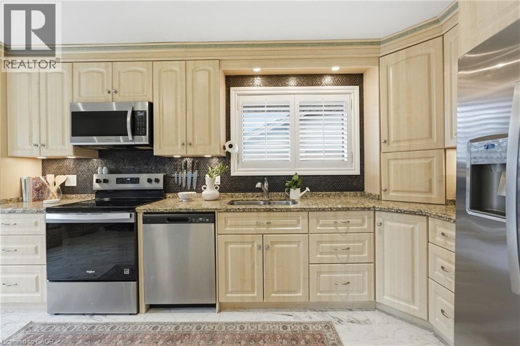 178 Delmar Drive, Hamilton, Ontario  L9C 1J9 - Photo 19 - 40818079