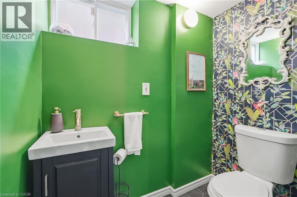 178 Delmar Drive, Hamilton, Ontario  L9C 1J9 - Photo 38 - 40818079