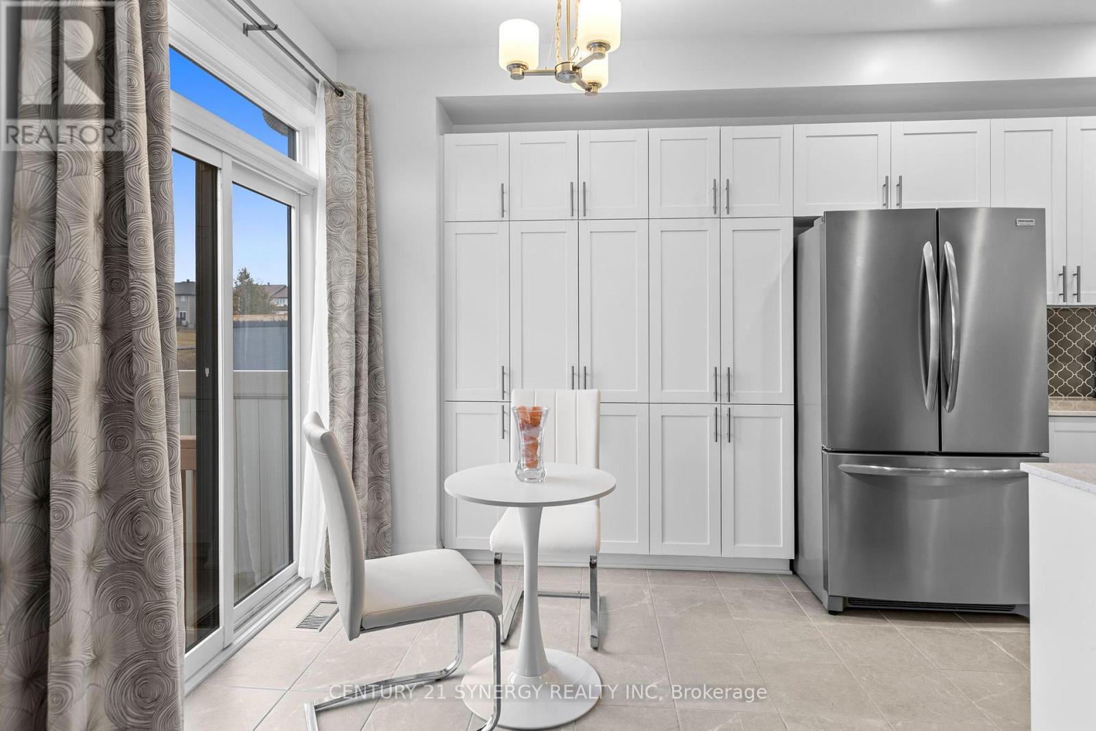 463 Fernside Street, Ottawa, Ontario  K1T 0M1 - Photo 16 - X12954988