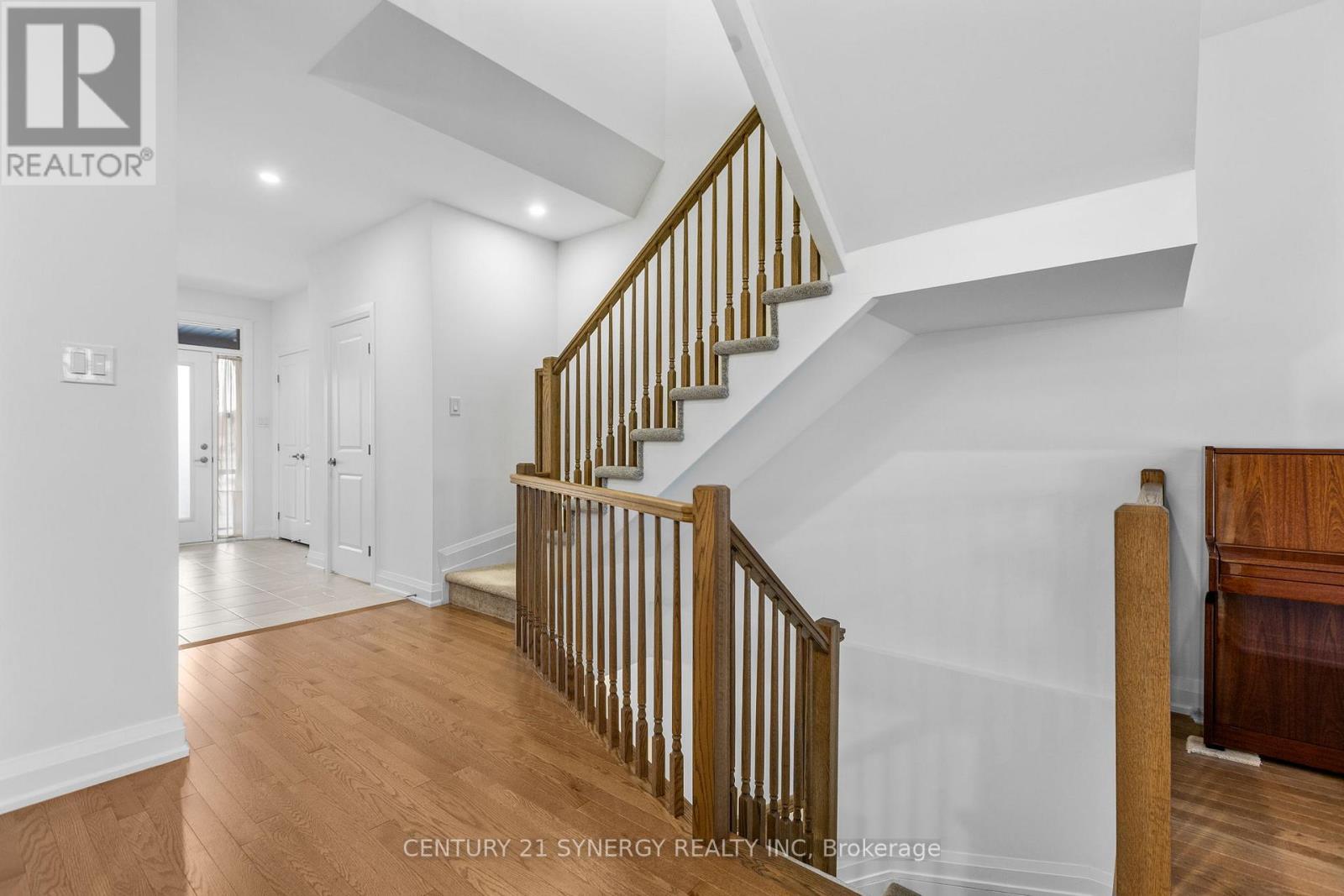 463 Fernside Street, Ottawa, Ontario  K1T 0M1 - Photo 7 - X12954988