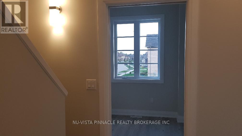 2319 Callingham Drive, London North, Ontario  N6G 0X2 - Photo 10 - X12968814