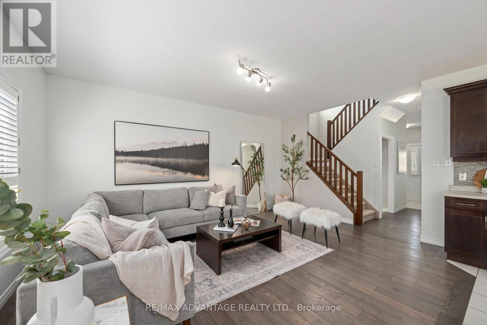 10 - 960 Bitterbush Crescent, London North, Ontario  N6H 0G1 - Photo 7 - X12968850